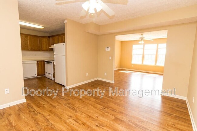 Building Photo - 5437 Blue Oak Dr
