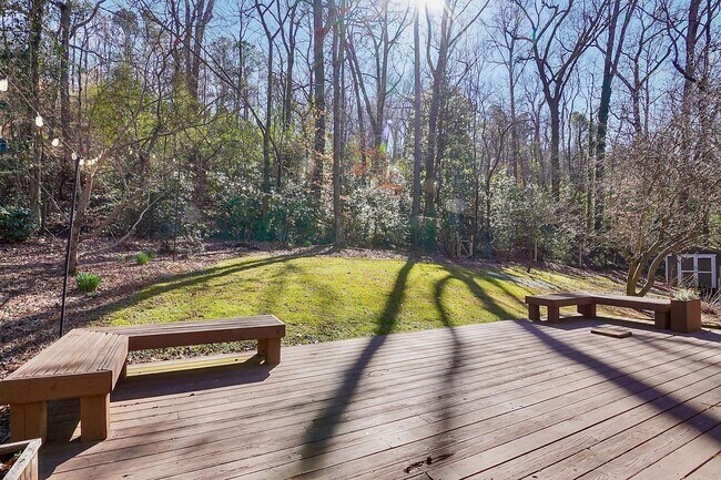 Building Photo - Convenient 3BR/2BA in Homewood on dead-end street