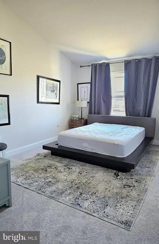 Building Photo - 24615 Dogwood Ln