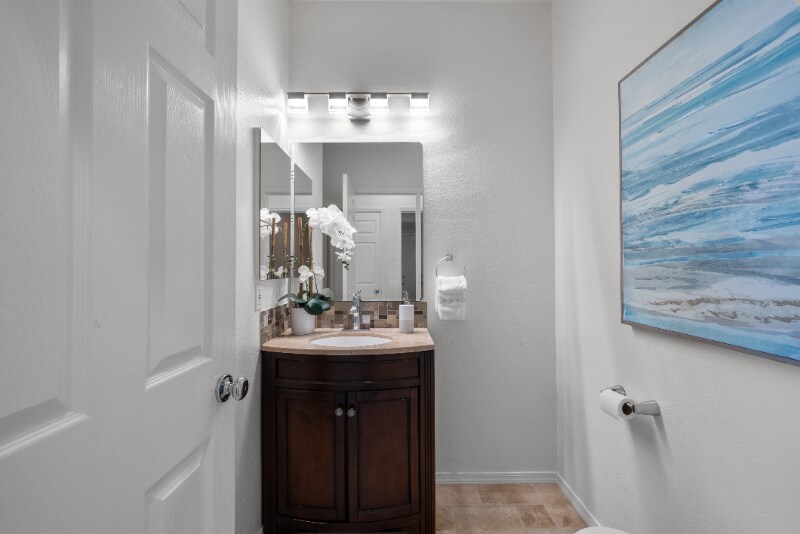 Building Photo - 26440 Brooks Cir