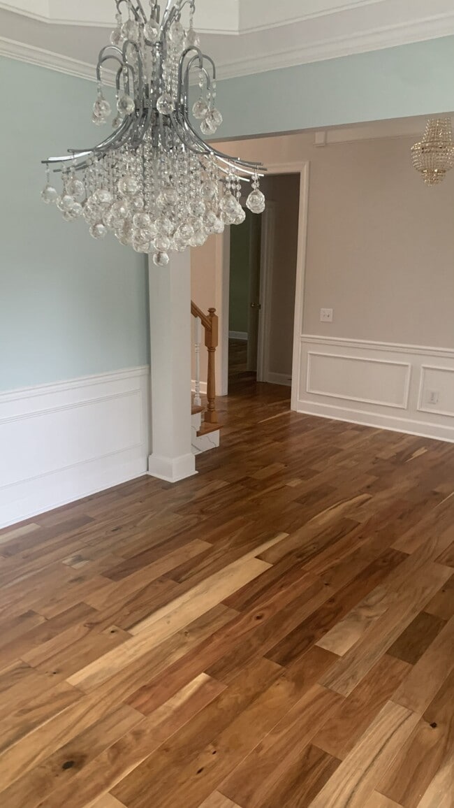 Building Photo - 11106 Knight Castle Dr