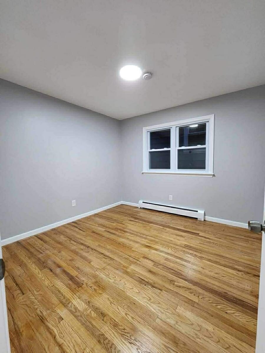 Building Photo - 147 McAdoo Ave