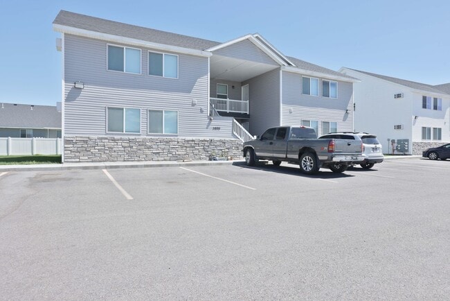 Building Photo - 5800 N Freedom Rd