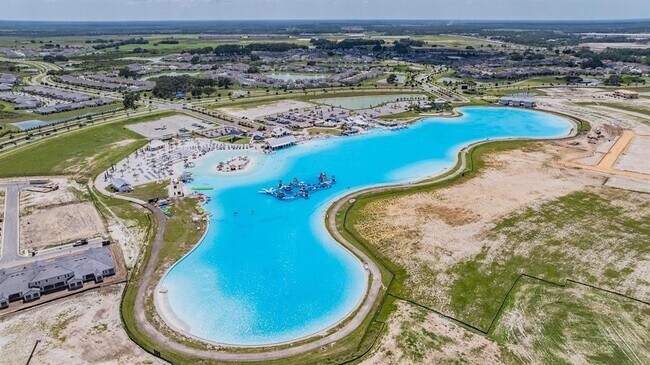 Building Photo - 32096 Pond Apple Bnd