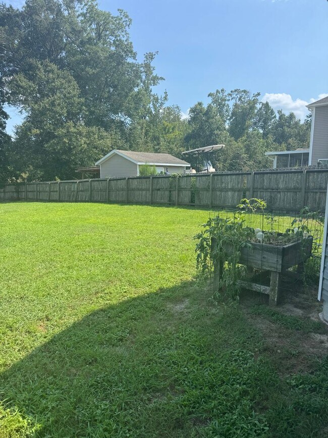Building Photo - 157 Prelude Dr