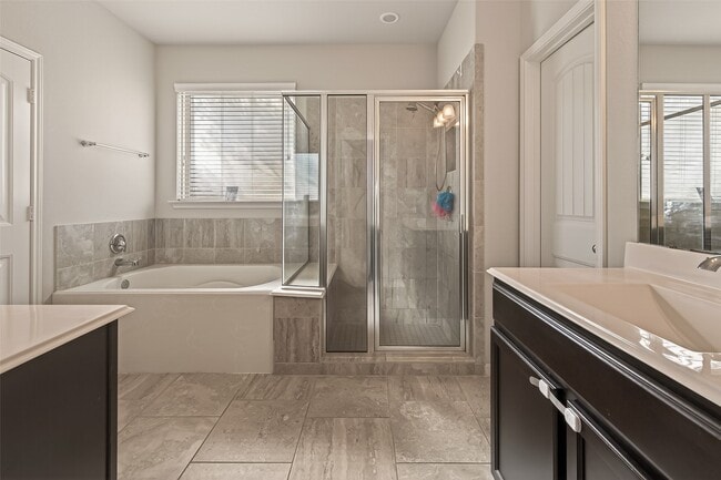 Building Photo - 28707 Bonham Park Ct