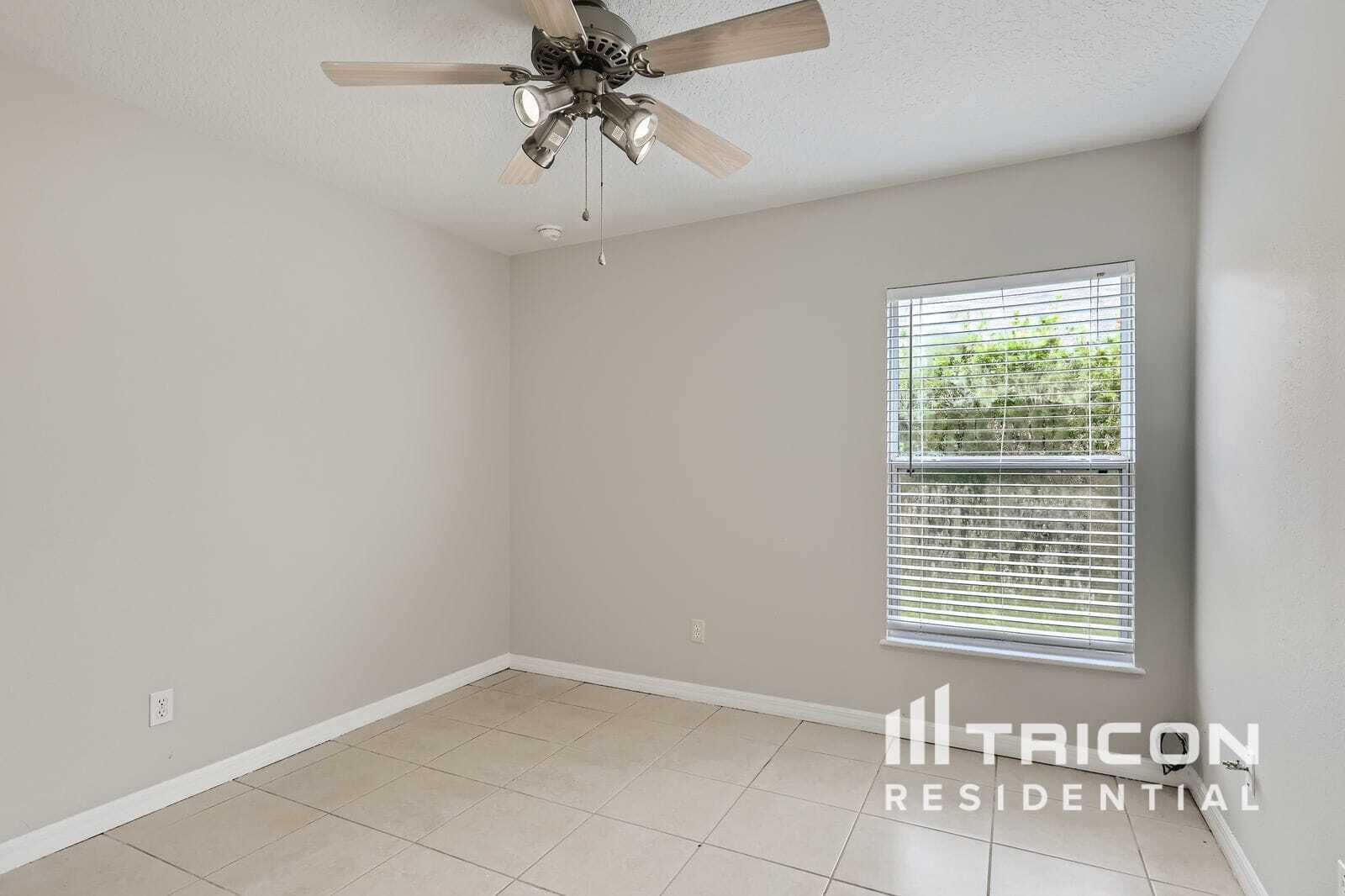 Building Photo - 117 Prairie Falcon Dr