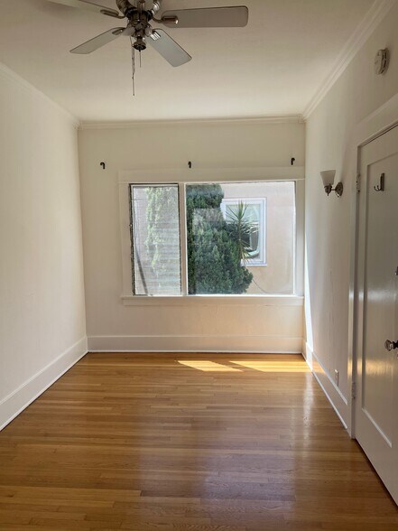 Building Photo - 1616 E Ocean Blvd