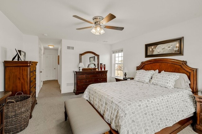 Building Photo - Single Family ranch home