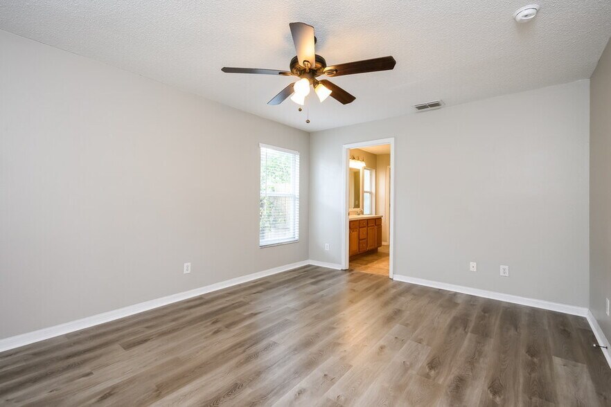 Building Photo - 1151 Railside Way