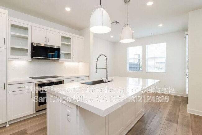 Building Photo - 316 Beaker Rd