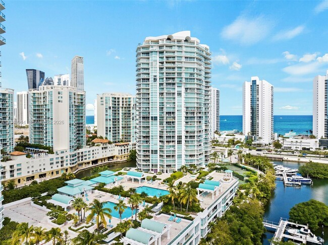 Building Photo - 16400 Collins Ave