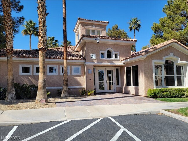 Building Photo - 251 S Green Valley Pkwy