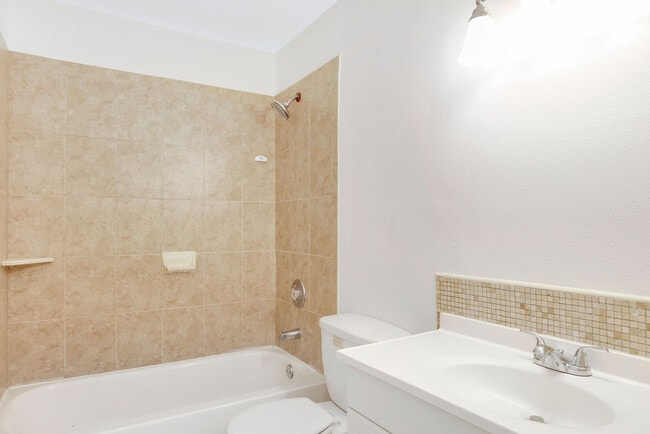 Building Photo - 3461 Clark Rd