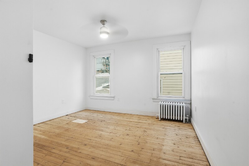 Building Photo - 1210 Round Top St