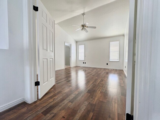 Building Photo - 4111 W 9580 S
