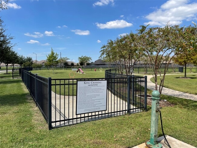 Building Photo - 5342 Rue Dela Croix Dr