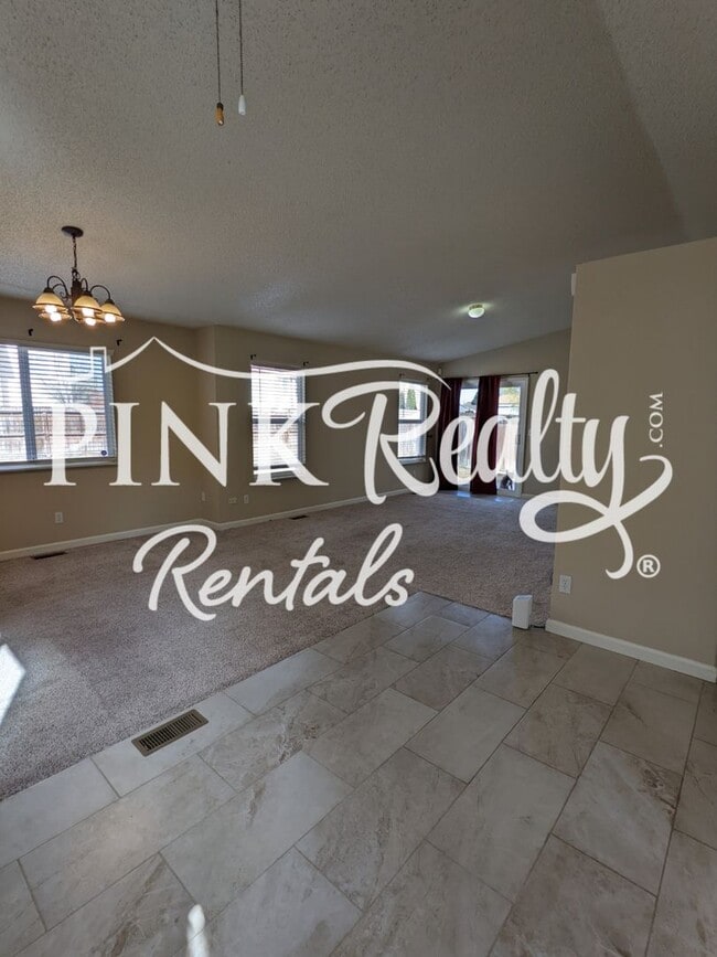 Building Photo - 415 Garwood Ct