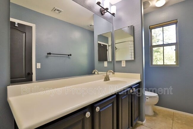 Building Photo - 2863 S Arroyo Ln