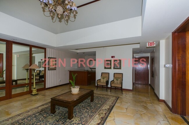Building Photo - Furnished 2 bdrm / 2 bath unit at The Windsor Waikiki