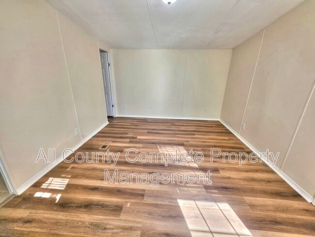 Building Photo - 7603 Plumwood Dr