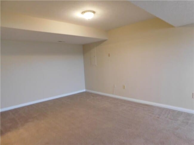 Building Photo - 1206 Carthage Dr