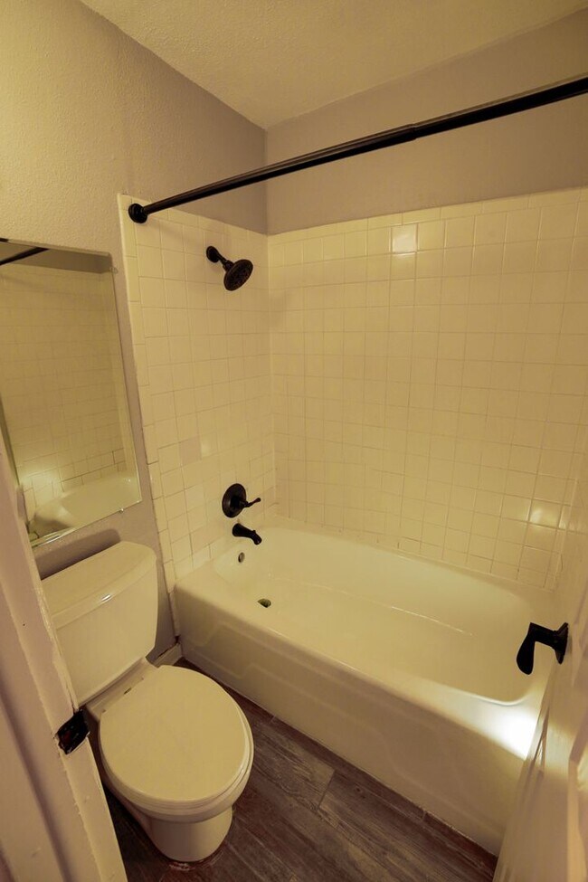 Building Photo - Year lease! Remodeled! 2 parking spots! Wa...