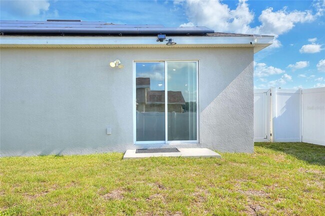 Building Photo - 780 Overlook Grove Dr