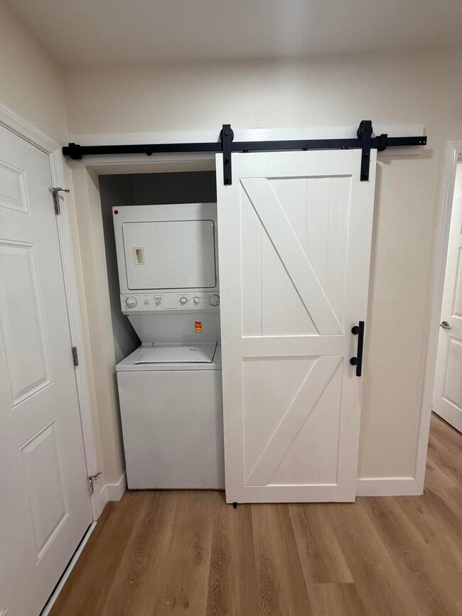 Building Photo - 72440 Cactus Dr