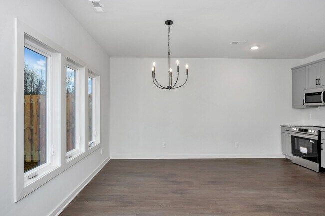 Building Photo - 2506 Freeman Rd SW