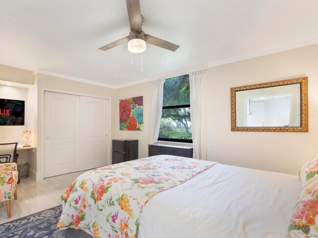 Building Photo - 955 Egret Cir