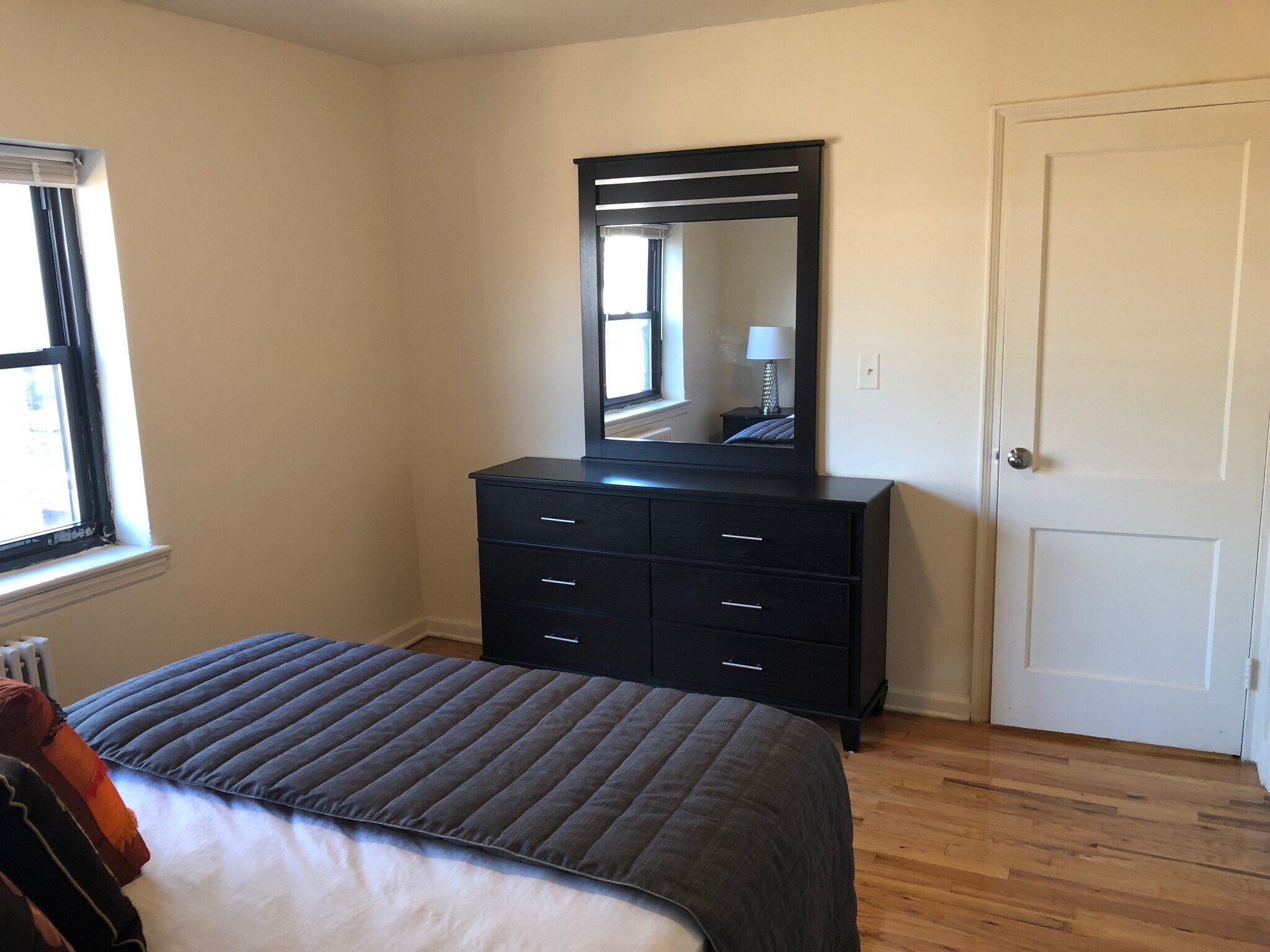 Building Photo - 146 Union Ave