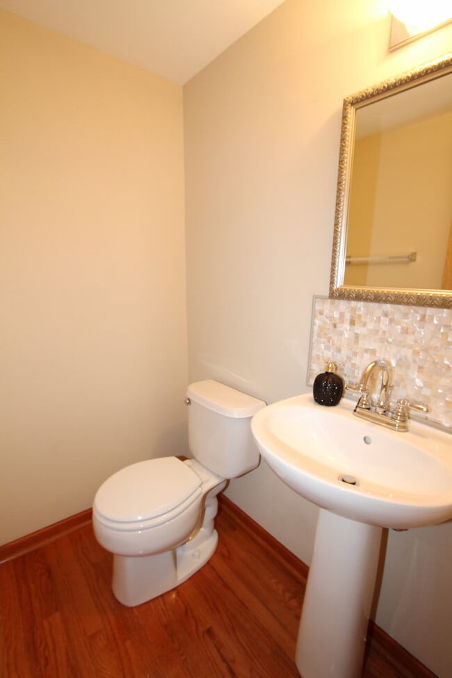 Building Photo - 3162 Cambria Ct