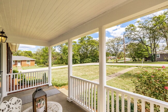 Building Photo - 336 Allen Dr