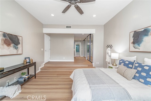 Building Photo - 48 Arboles