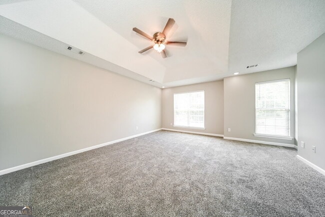 Building Photo - 213 Tyler Trace