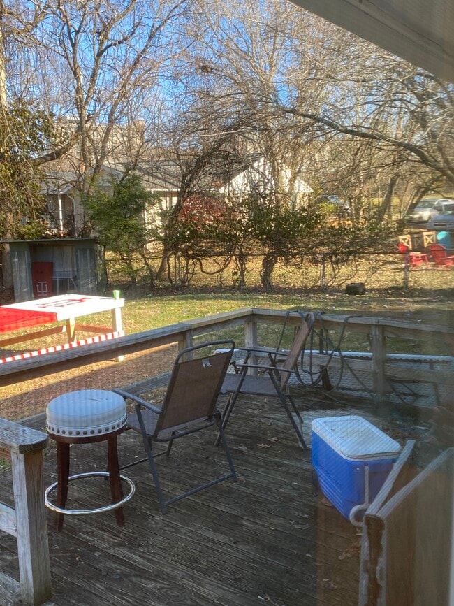 Building Photo - 1709 Atwater Ave