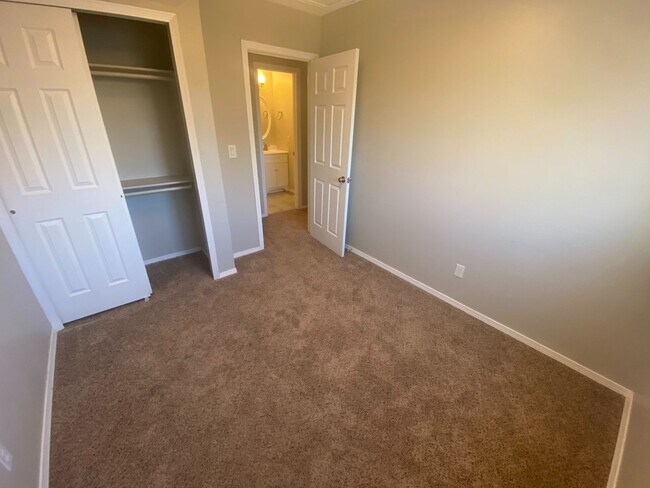 Building Photo - Great Home in Fountain