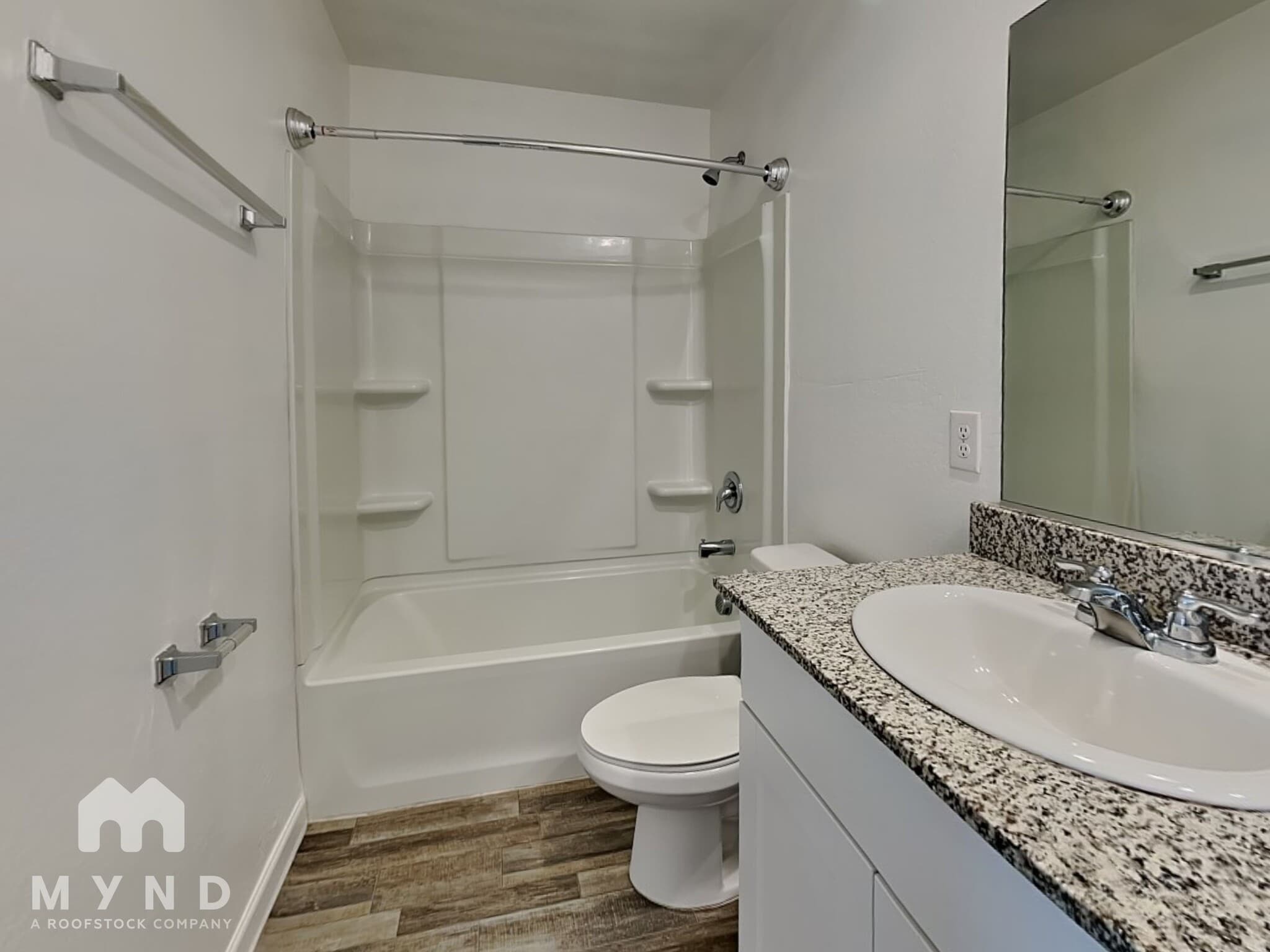 Building Photo - 9346 W Raven Dr