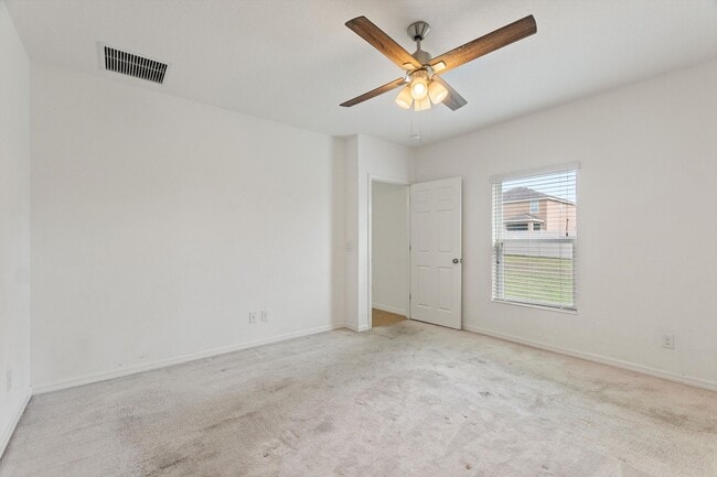 Building Photo - 1504 Finchburg St