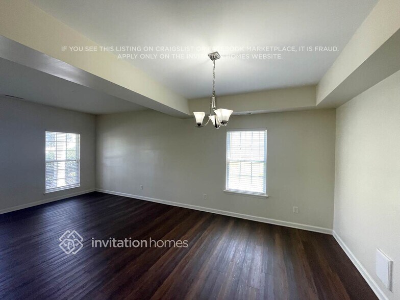 Building Photo - 6821 Thistle Down Dr