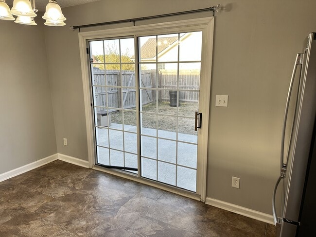 Building Photo - 113 Byrum Run