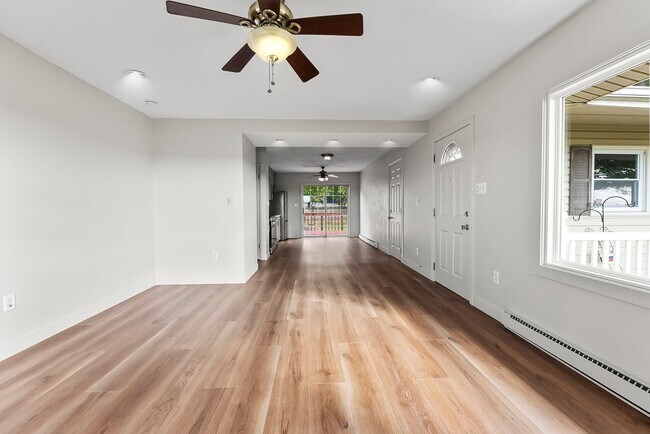 Building Photo - Remodeled 3-Bedroom, 1-Bathroom Home with Garage & Fenced Yard – $1,800/Month