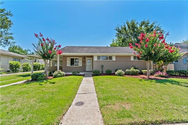 Primary Photo - 7253 Onyx St
