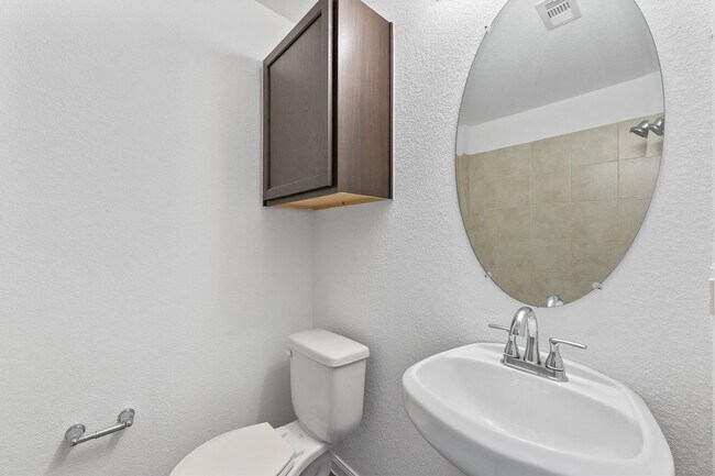 Building Photo - 771 Plum Tree Cir