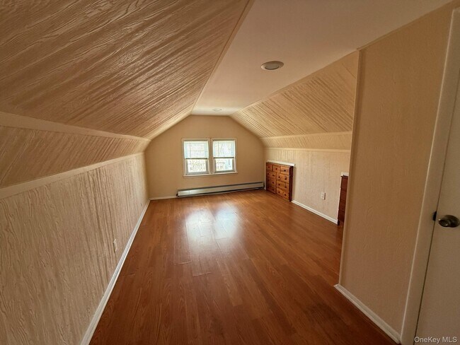 Building Photo - 30-16 154th St