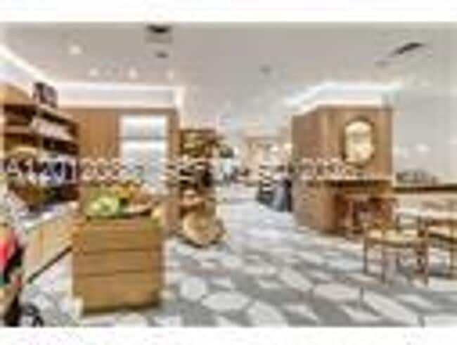 Building Photo - 6801 Collins Ave