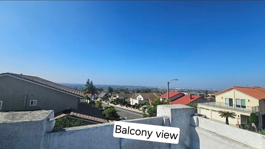 Building Photo - 832 Adelita St