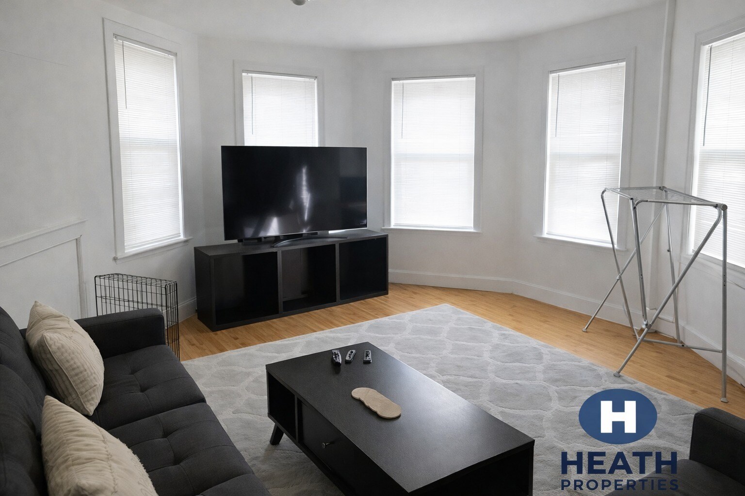 Building Photo - 10 Parker Hill Ave