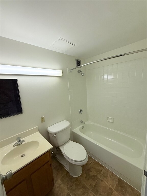 Building Photo - 66 Westland Ave